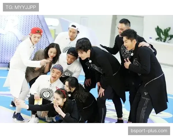 张帅赛场冷静到让人害怕，机场街拍却比明星还会秀